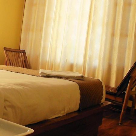 Hotel Floret Sojourn à Shimla Extérieur photo