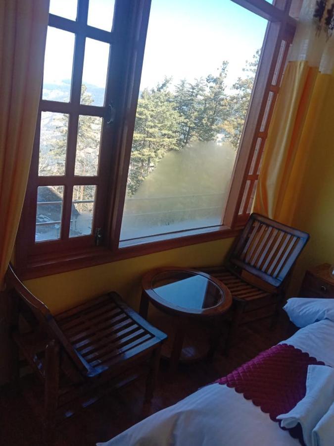 Hotel Floret Sojourn à Shimla Extérieur photo